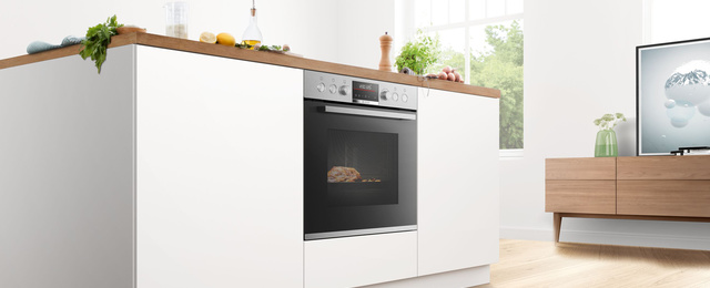 Backöfen und Herdsets bei Elektro-Technik Herold in Weismain